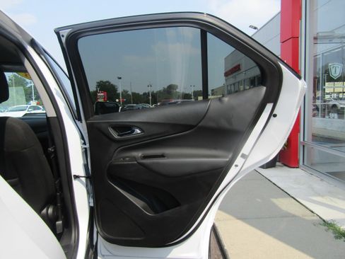 Used 2023 Chevrolet Equinox LT w/ LPO, Floor Liner Package AWD/4WD image 25