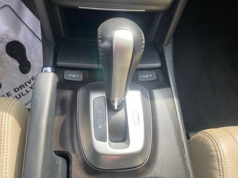 Used 2015 Honda Crosstour EX-L image 21