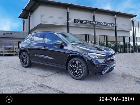 Used 2025 Mercedes-Benz GLA 250 4MATIC image 1