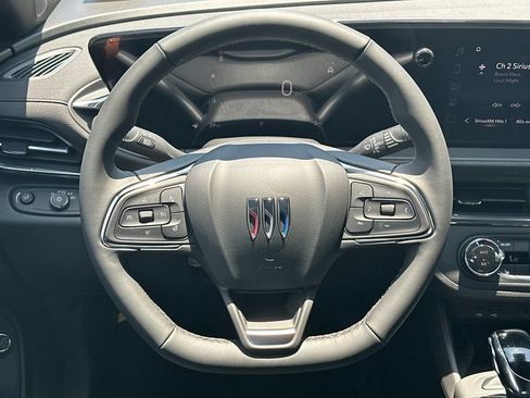 New 2026 Buick Envista Preferred w/ Convenience I Package FWD image 24