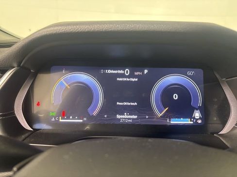 Used 2024 Jeep Grand Cherokee L Laredo image 18