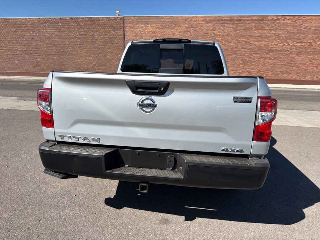 Used 2019 Nissan Titan S w/ S Utility Package AWD/4WD image 4