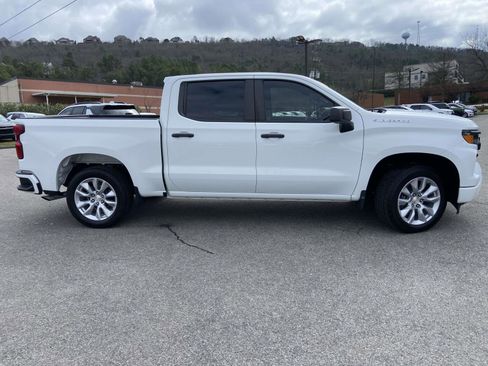 Used 2022 Chevrolet Silverado 1500 Custom image 21