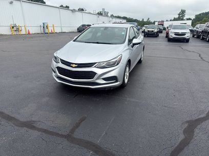 Used 2018 Chevrolet Cruze LT w/ LT Convenience Package