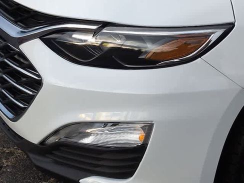 Used 2023 Chevrolet Malibu LT image 11
