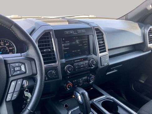 Used 2016 Ford F150 XLT w/ Equipment Group 302A Luxury AWD/4WD image 7