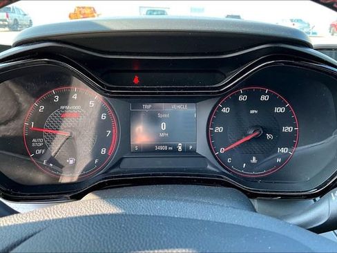 Used 2024 Chevrolet Trax RS FWD image 20