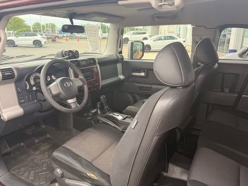 Used 2008 Toyota FJ Cruiser 4WD image 12