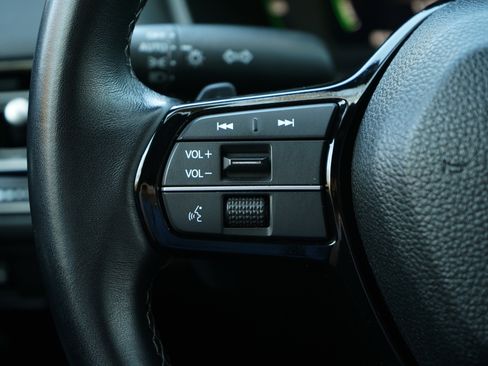 Certified 2025 Honda Civic Sport Touring image 20