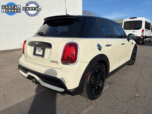 Used 2022 MINI Cooper S image 2