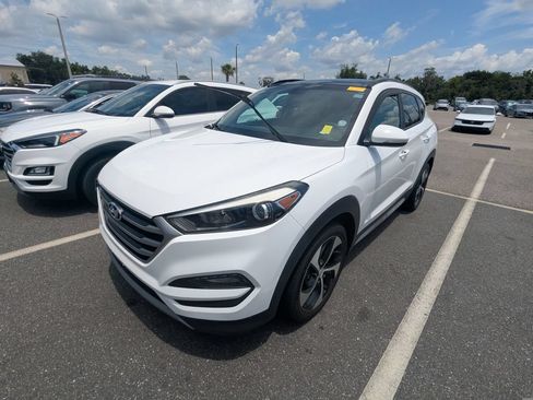 Used 2017 Hyundai Tucson Value FWD image 3