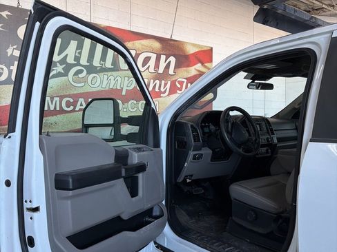 Used 2014 Ford F350 XL w/ Power Equipment Group image 15