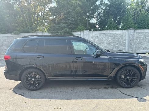 Used 2019 BMW X7 xDrive50i w/ M Sport Package AWD/4WD image 7