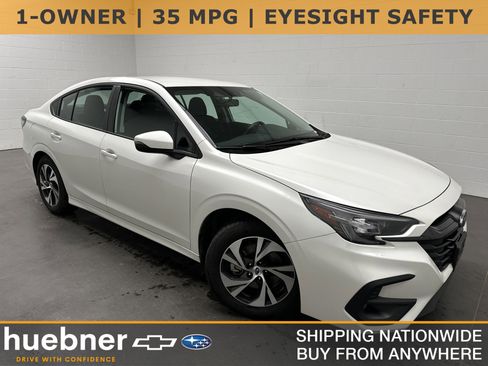 Used 2025 Subaru Legacy Premium AWD/4WD image 1