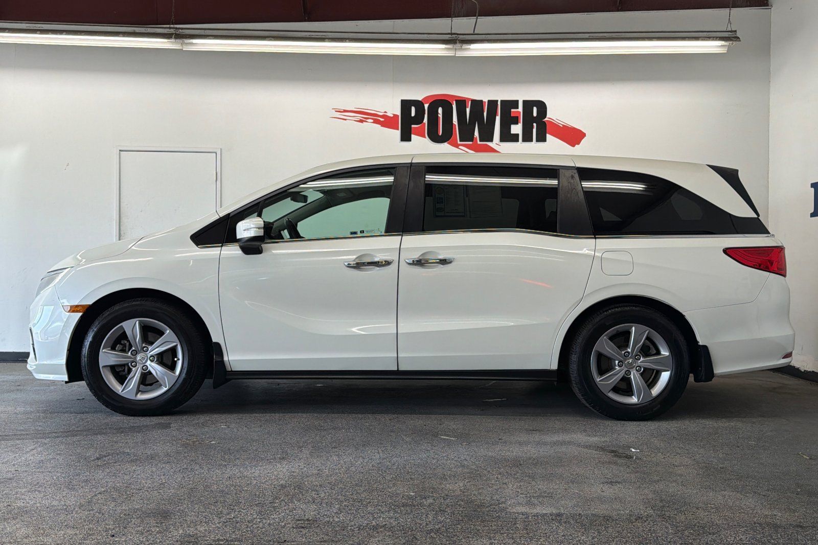 Used 2018 Honda Odyssey EX-L image 6