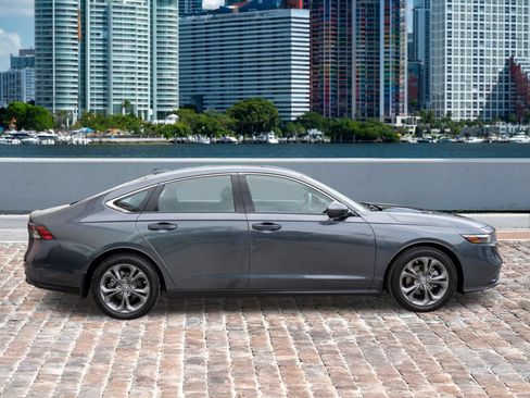 Certified 2024 Honda Accord EX image 4