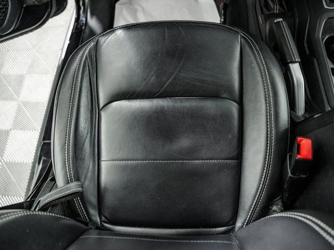 Used 2020 Jeep Wrangler Unlimited Sahara image 34