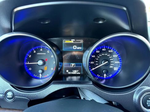 Used 2017 Subaru Outback 3.6R Limited image 18