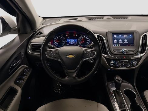 Used 2021 Chevrolet Equinox LT FWD image 34