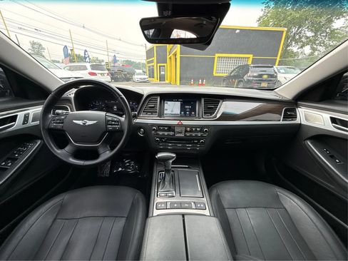 Used 2018 Genesis G80 3.8 w/ Option Group 02 AWD/4WD image 32