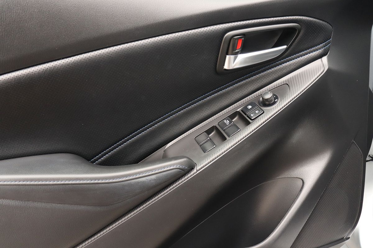 Used 2020 Toyota Yaris XLE FWD image 24