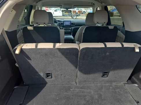 Used 2021 Ford Explorer Limited w/ Hybrid Equipment Group 310A image 9