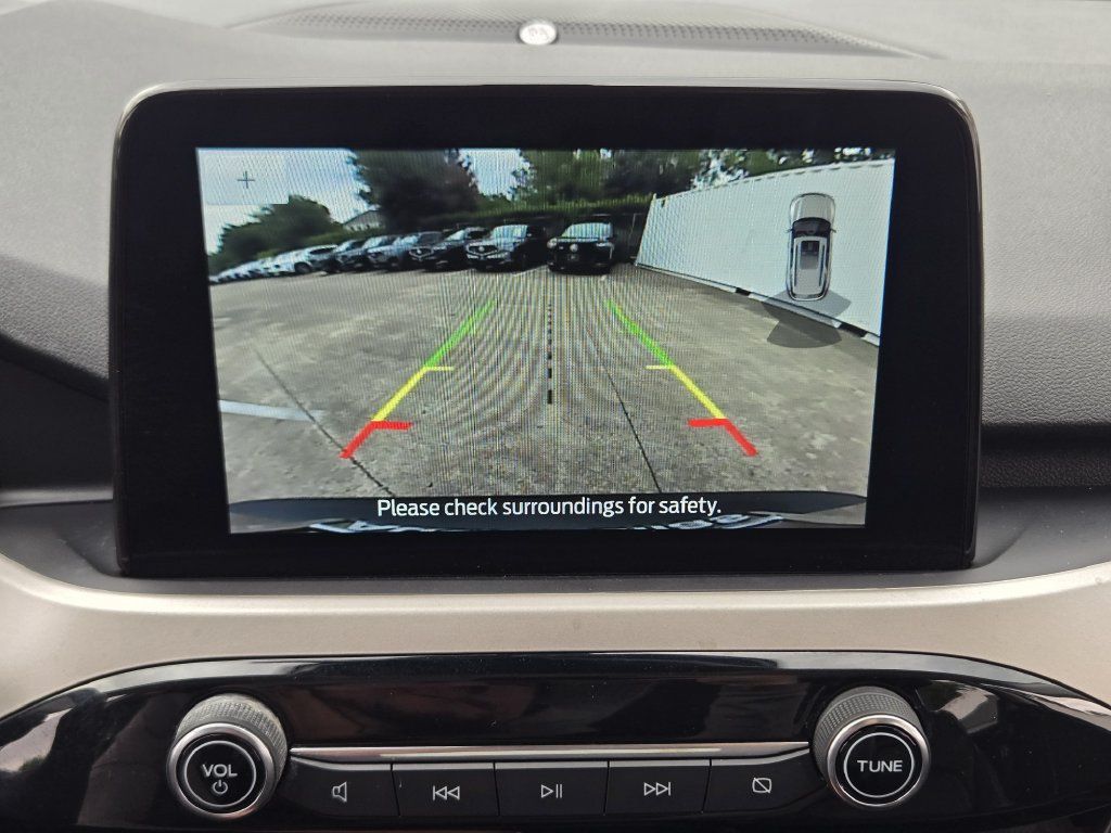 Used 2022 Ford Escape SEL w/ Technology Package FWD image 24
