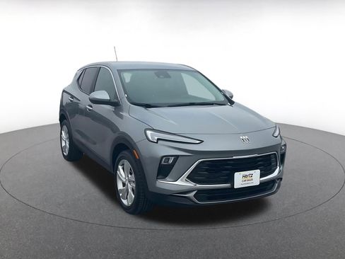 Used 2025 Buick Encore GX Preferred image 3