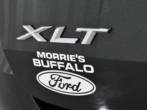 Used 2022 Ford Explorer XLT w/ Equipment Group 202A image 23