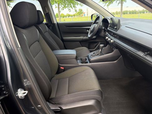 Certified 2025 Honda CR-V LX image 31