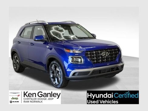 Used 2023 Hyundai Venue Limited FWD image 1