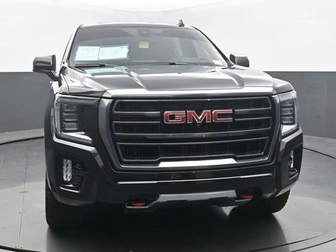 Used 2021 GMC Yukon AT4 w/ AT4 Premium Plus Package AWD/4WD image 8