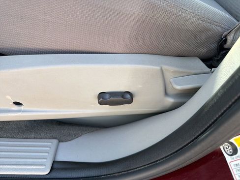 Used 2009 Chevrolet Equinox LT w/ LT Preferred Equipment Group FWD image 17