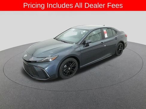 New 2026 Toyota Camry SE FWD image 1