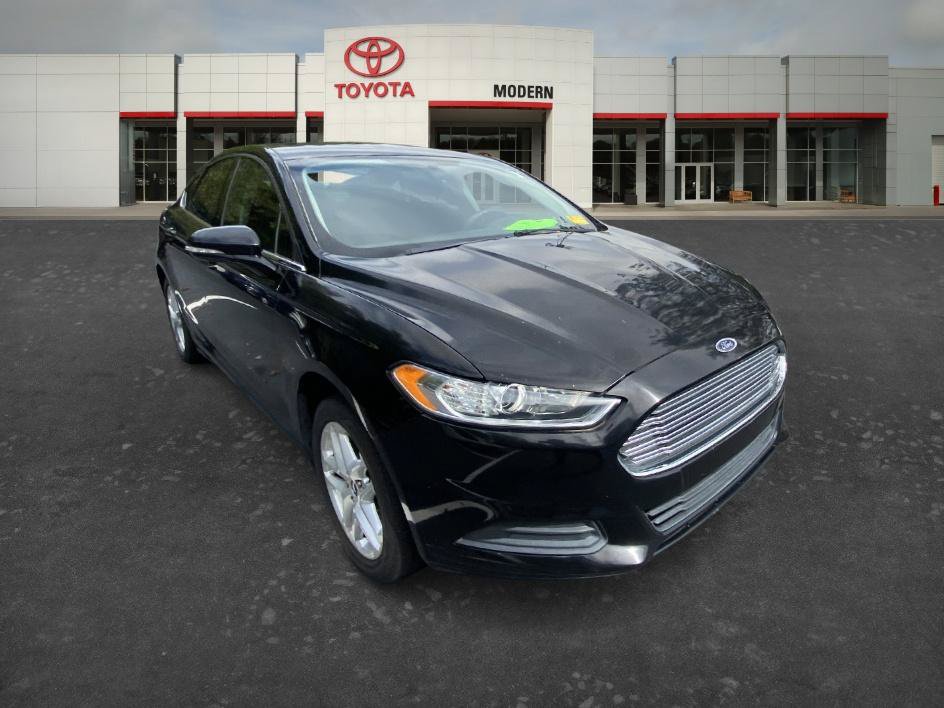 Used 2016 Ford Fusion SE FWD image 22