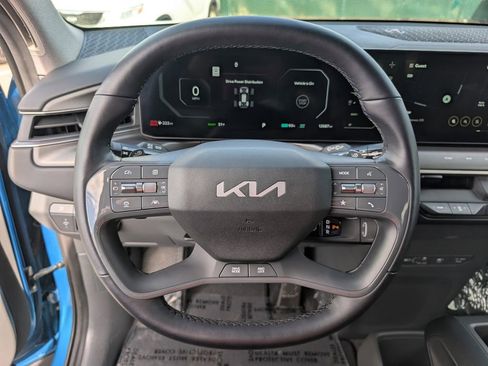 Certified 2024 Kia EV9 Wind image 25