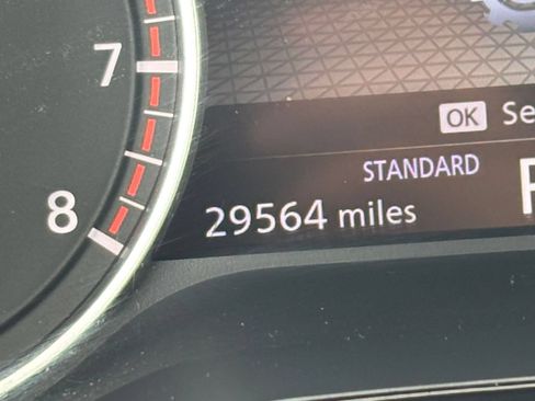 Used 2025 Nissan Pathfinder SV FWD image 34