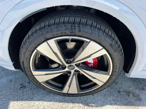 New 2025 Audi SQ5 Premium Plus image 11
