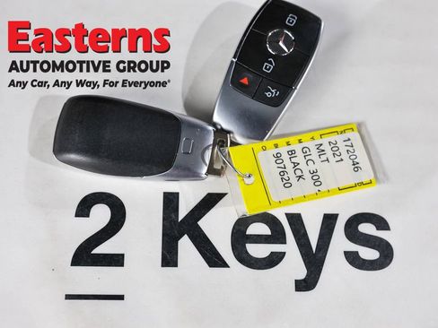 Used 2021 Mercedes-Benz GLC 300 4MATIC w/ Multimedia Package image 26