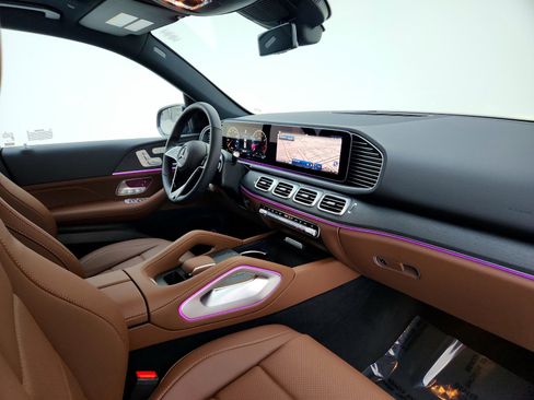 Certified 2025 Mercedes-Benz GLE 350 4MATIC image 13