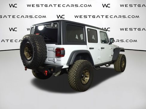 Used 2024 Jeep Wrangler Unlimited Rubicon image 44