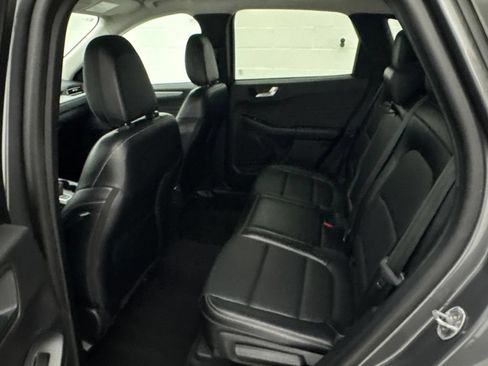 Used 2024 Ford Escape Platinum AWD/4WD image 43