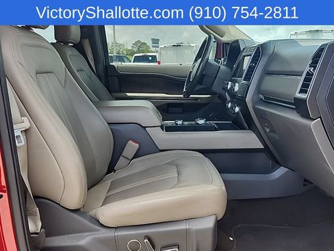 Used 2019 Ford Expedition Limited w/ Equipment Group 302A AWD/4WD image 35