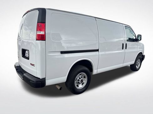 Used 2023 GMC Savana 3500 w/ Driver Convenience Package RWD image 5