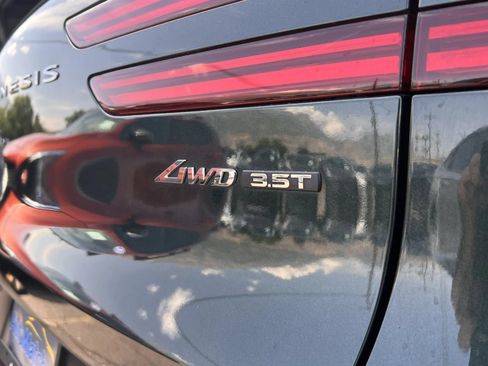 Used 2022 Genesis GV70 3.5T Sport w/ Sport Prestige Package AWD/4WD image 41