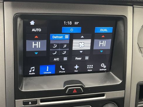 Used 2016 Ford Expedition EL XLT w/ Equipment Group 202A image 22