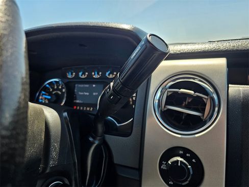 Used 2012 Ford F150 XLT w/ XLT Chrome Pkg image 22