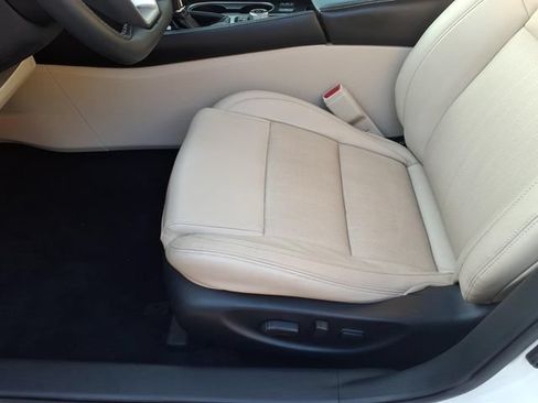 Used 2020 Nissan Maxima 3.5 SL w/ Floor Mat Group FWD image 13