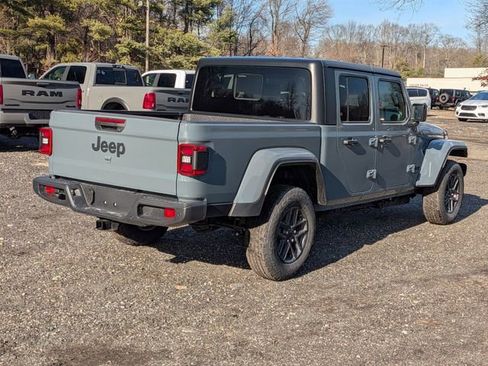 New 2026 Jeep Gladiator Sport image 3