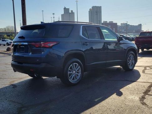 Used 2023 Chevrolet Traverse LT w/ LPO, Floor Liner Package AWD/4WD image 2